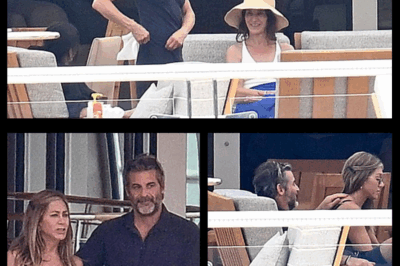 🌟 Jennifer Aniston and Jim Curtis: New Romance Sparks on Luxury Yacht in Mallorca