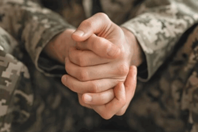 (Ch1) “Get out of here, woman! In my company, there is no place for people like you!” the captain barked harshly at a young soldier, but he couldn’t even imagine who was standing before him