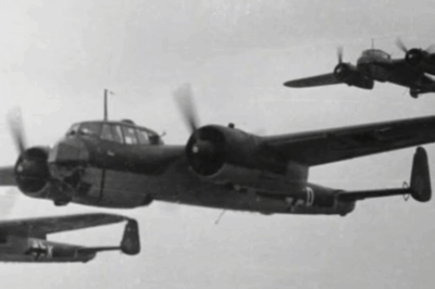 When German Pilots First Chased the Mosquito — And Realized They Couldn’t Catch It